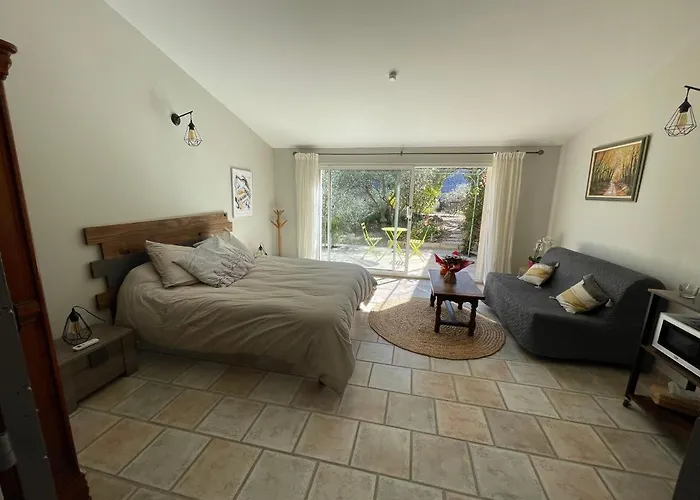 Gite La Maison Dans L\'Olivette