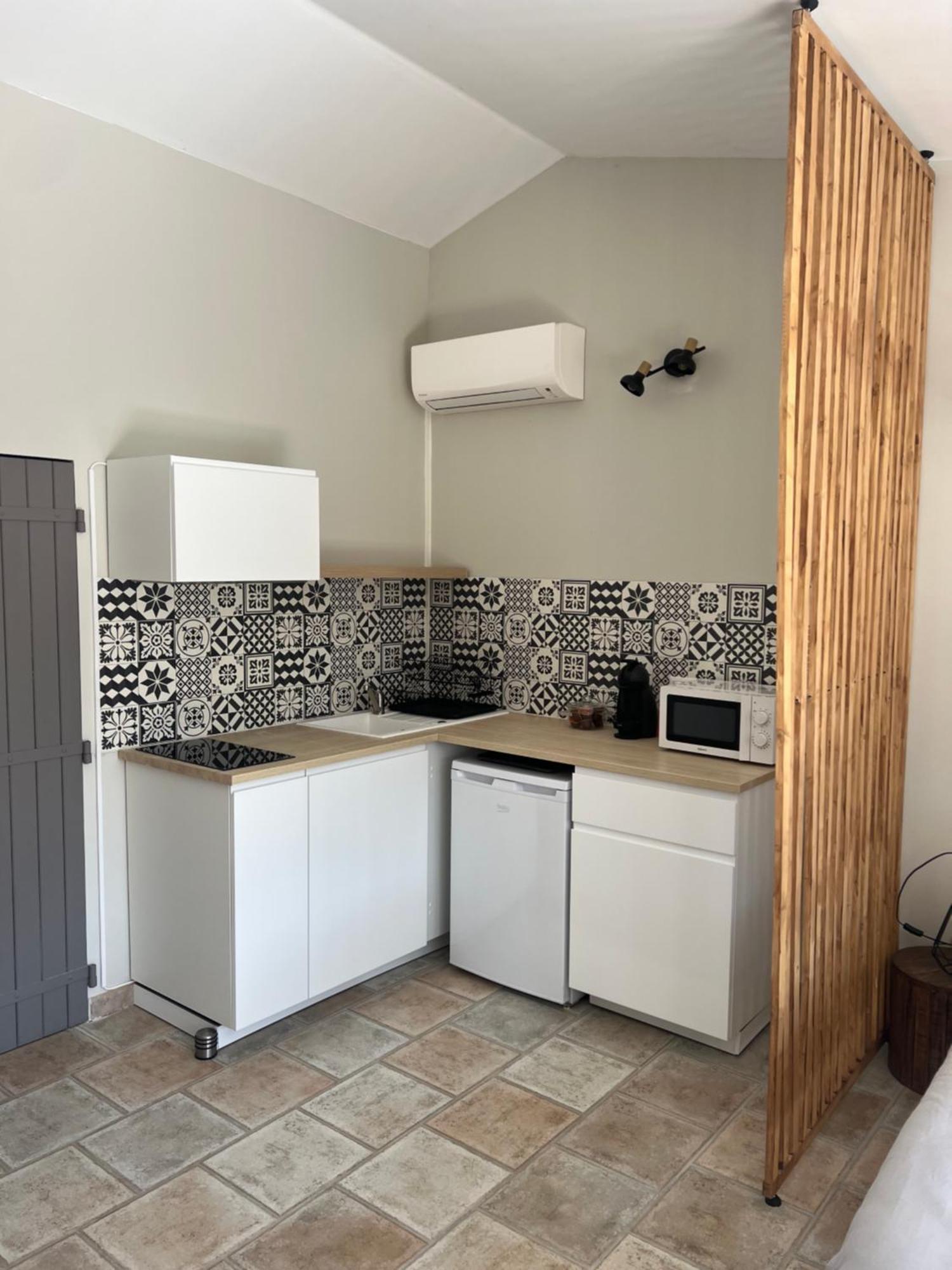 La Maison Dans L'olivette Holiday home *